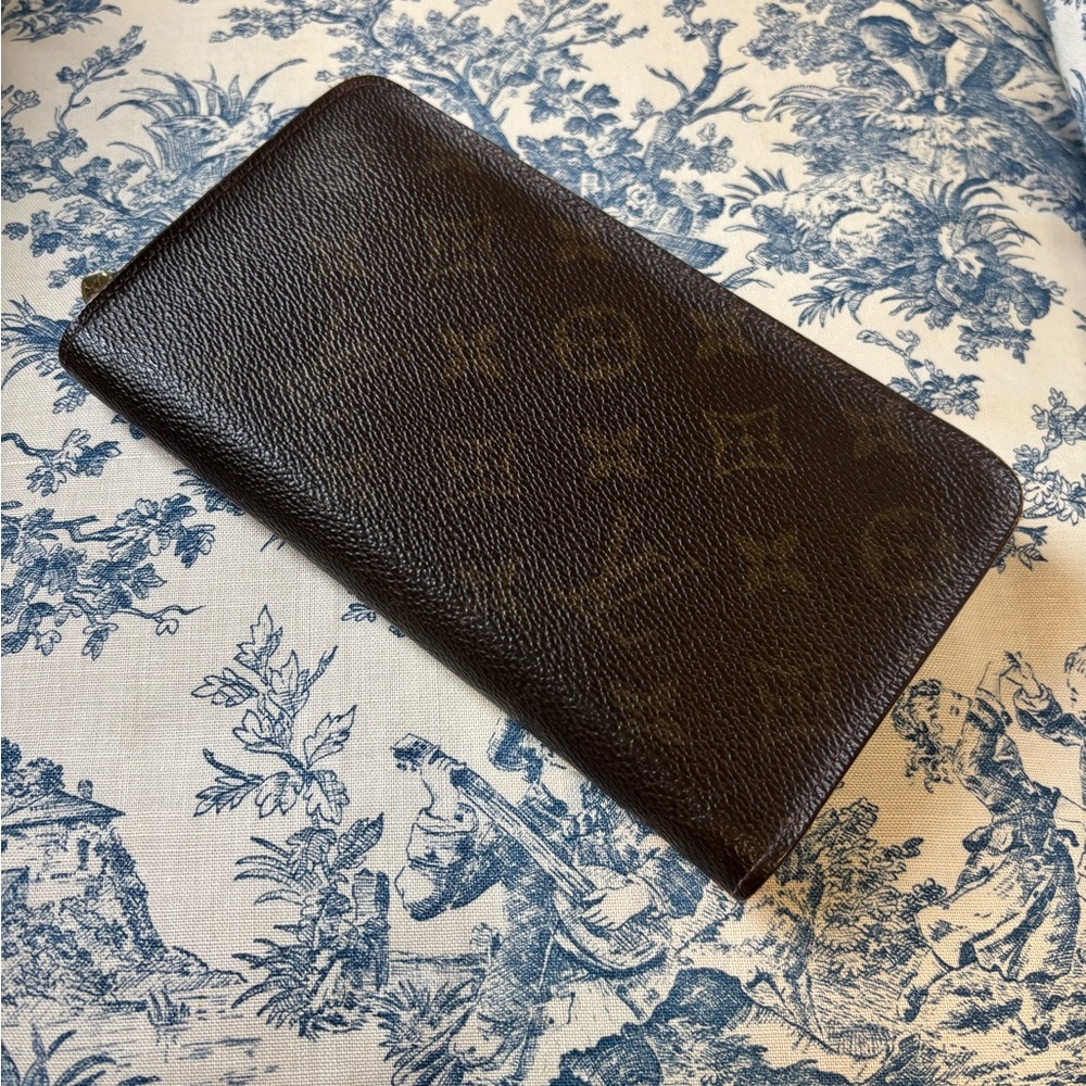 Louis Vuitton Monogram Wallet